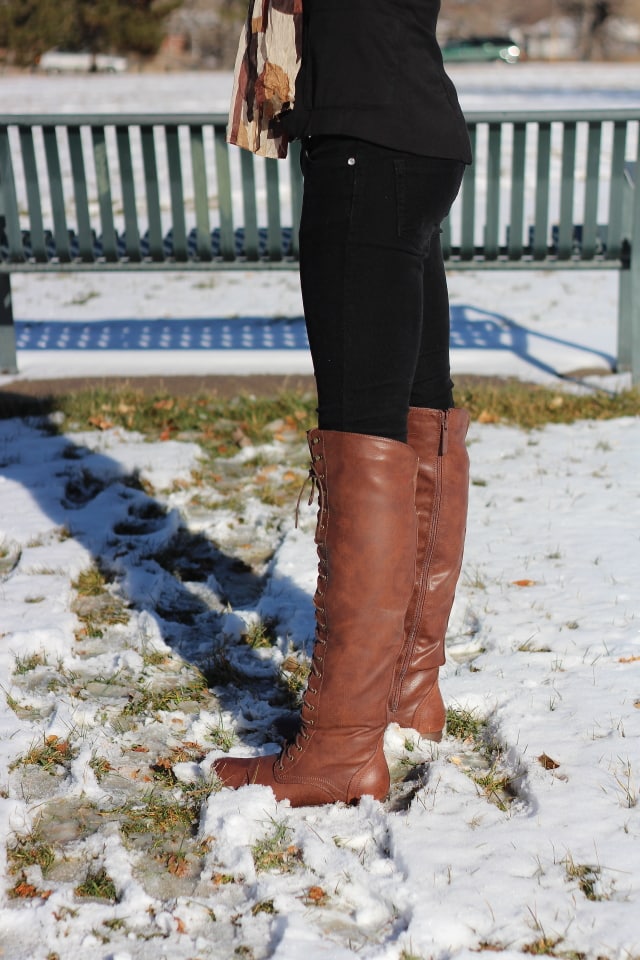 How to rock an almost all-black outfit. Corduroy pants, black fitted blazer, knee high boots, and bowler hat.