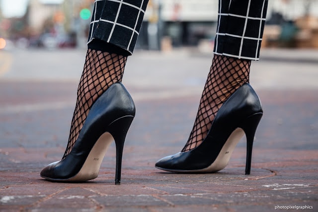 How to wear this an oversized fish net ankle socks with stiletto pumps