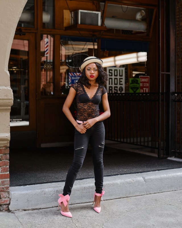 Happily Black with a touch of Pantone's 2016 color, Rose Quartz. Stun others in this backless lace bodysuit, paired with black skinny jeans, a pair of trendy bow pumps and embellished bow belt. Topped up with a straw bowler hat. Chic is an understatement. Click for more!Happily Black with a touch of Pantone's 2016 colorm Rose Quartz. Stun others in this backless lace bodysuit, paired with black skinny jeans, a pair of trendy bow pumps and embellished bow belt. Topped up with a straw bowler hat and popping red lipstick. Chic is an understatement. Click for more!