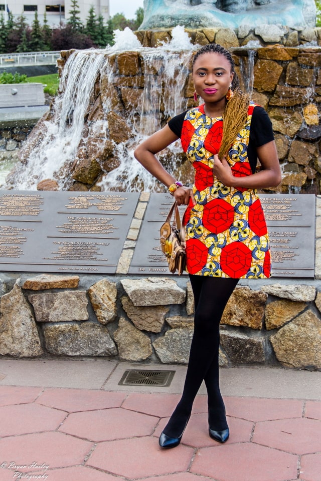See how these two West African fashion bloggers effortlessly style ankara African print outfits. Featuring the latest African styles. Click to see the second outfit.