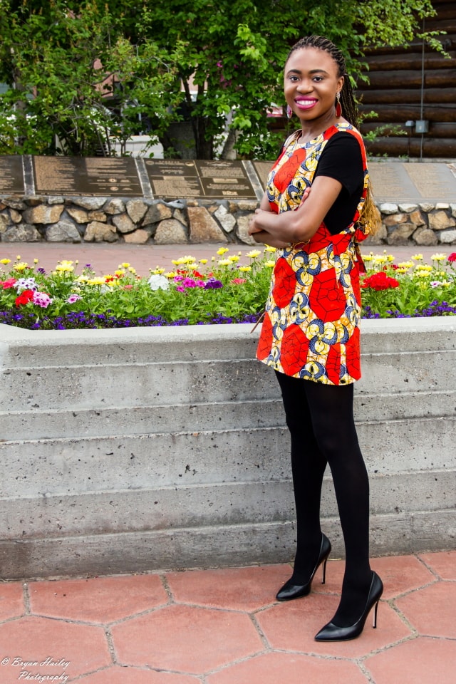 See how these two West African fashion bloggers effortlessly style ankara African print outfits. Featuring the latest African styles. Click to see the second outfit. 