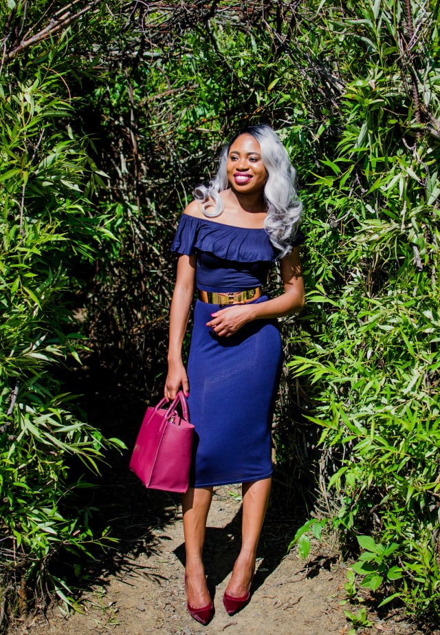 A chic crop top embodies the beautiful vibes of summer. Check out how to style one of this season's must-have clothing, an off the shoulder crop top with ruffles.