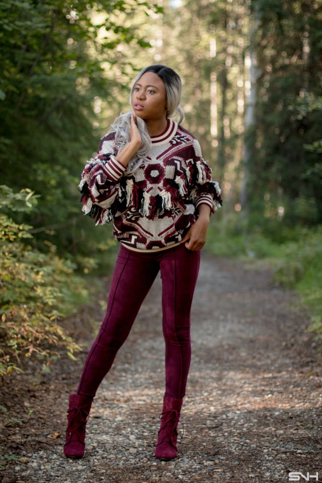 Wine/burgundy is a hot color this fall and winter. Check out these fashion bloggers wine outfit inspiration. 