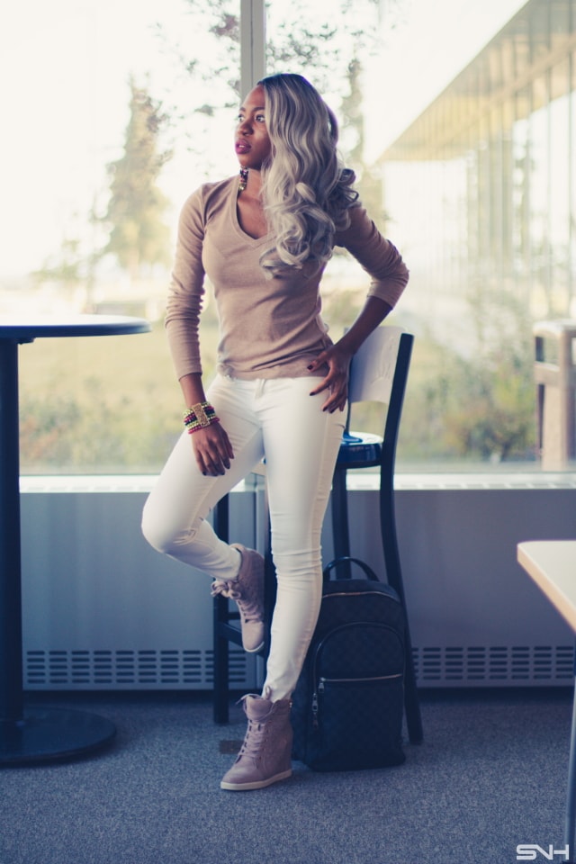 Comfy, casual, back to school fall outfit in quilted wedge sneakers and basic tee. A chic college style that anyone can wear. wedge sneakers | wedge sneakers 2016 | wedge sneakers for women | wedge sneakers outfit | platform sneakers