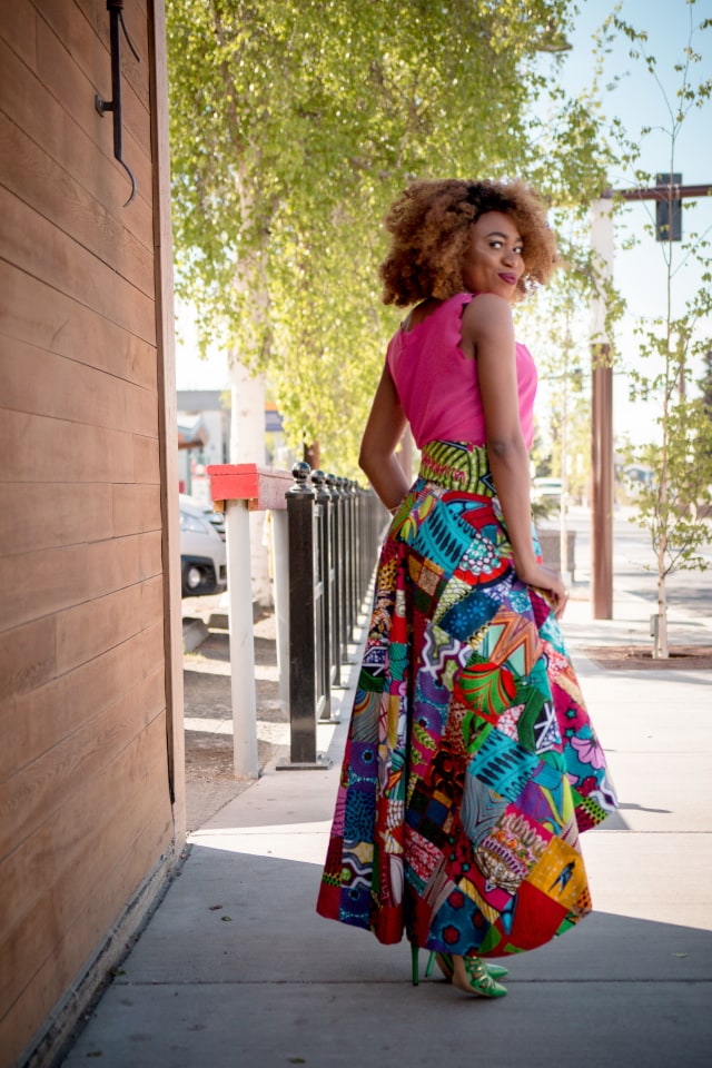 Slay mama! This African wax print high low skirt is irresistible! Everything about this skirt is classy and vibrant. ? Now I see why African print is all the rave. I need this patchwork beauty in my wardrobe. Ankara, Dutch wax, Kente, Kitenge, dashiki, ankara maxi skirt, African fashion, African clothing, African prints, Nigerian style, Ghanaian fashion, bomber jacket, Kenya fashion, Nigerian fashion