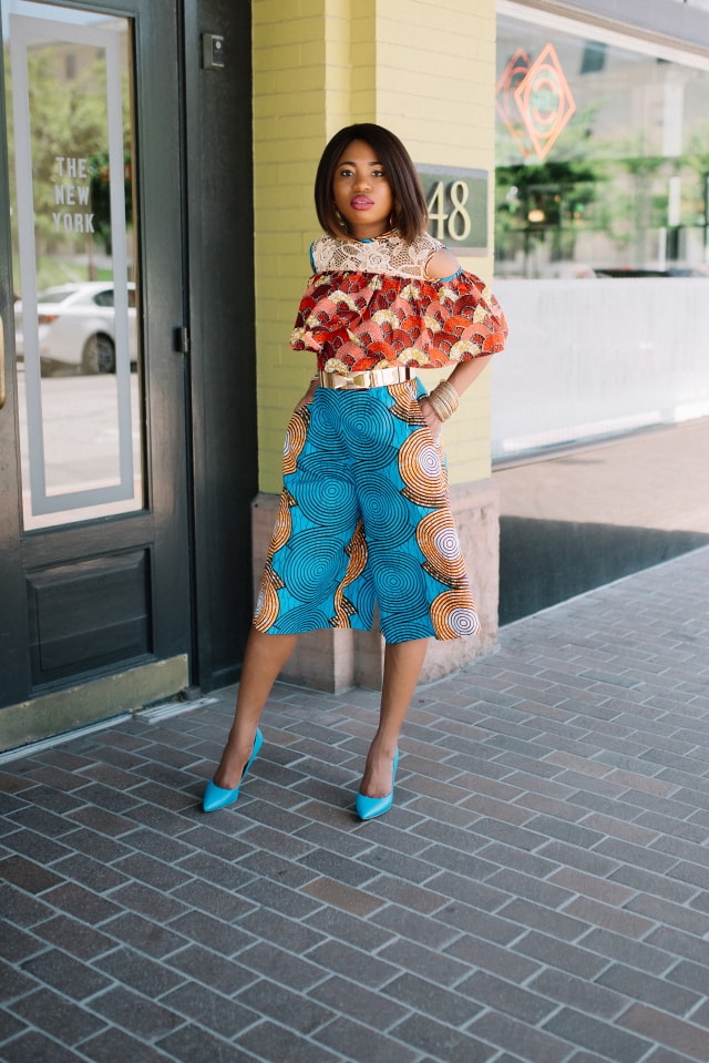 Such a stunningly irresistible African print romper! I wouldn't be surprised if she stopped traffic wearing this elegant mixed print ankara African style. The cold shoulder, lace detail and matching blue heels definitely make this outfit a hit! Adding to my wishlist as a gift idea today. Fall style, dutch wax, kente, kitenge, dashiki, African styles, African prints, Nigerian style, senegal fashion #ankara #africanprint #kente #ootd #romper