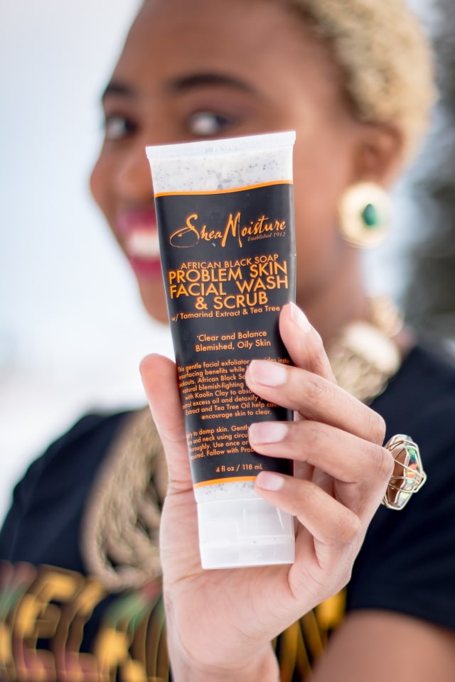 A Detailed Review of SheaMoisture African Black Soap | Not What I Expected!