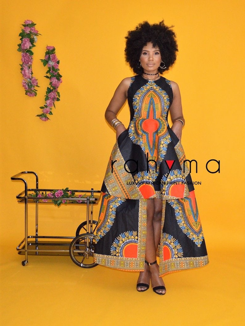 Who would have thought that African print clothes would be all the rave this year? Check out this unique selection of stunning ankara dresses from the best African fashion designers. From handmade African print made from ankara Dutch wax or Kente, to African prom dresses made from Dashiki. All your favorite styles in one place (+find out where to get them). Click to see all! Ankara, Dutch wax, Kente, Kitenge, Dashiki, African print dress, African fashion, African women dresses, African prints, Nigerian style, Ghanaian fashion, Senegal fashion, Kenya fashion, Nigerian fashion #africanprint #ankarastyles