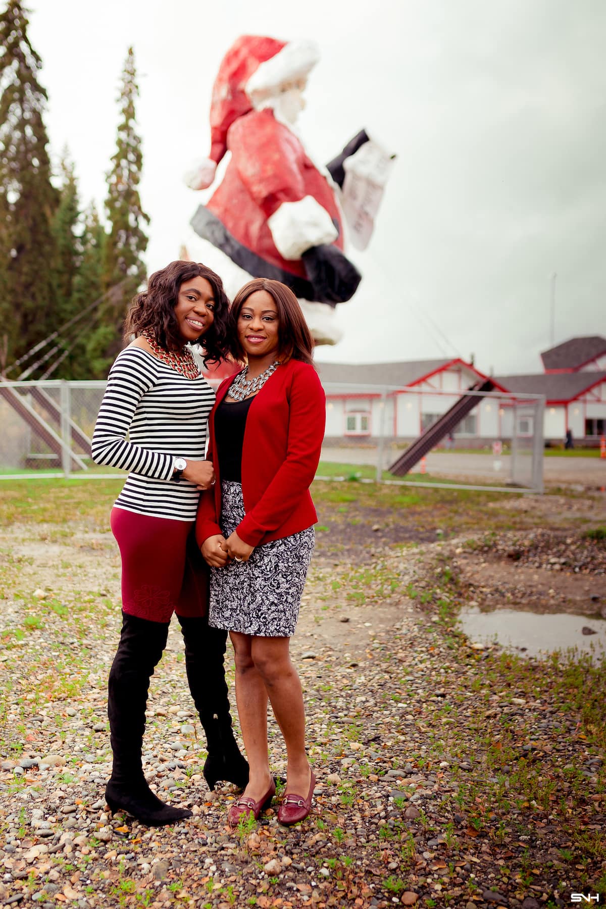 Everything you need to know about the Santa Claus House in Northpole, Alaska and the Running Reindeer Ranch located a few yards away.