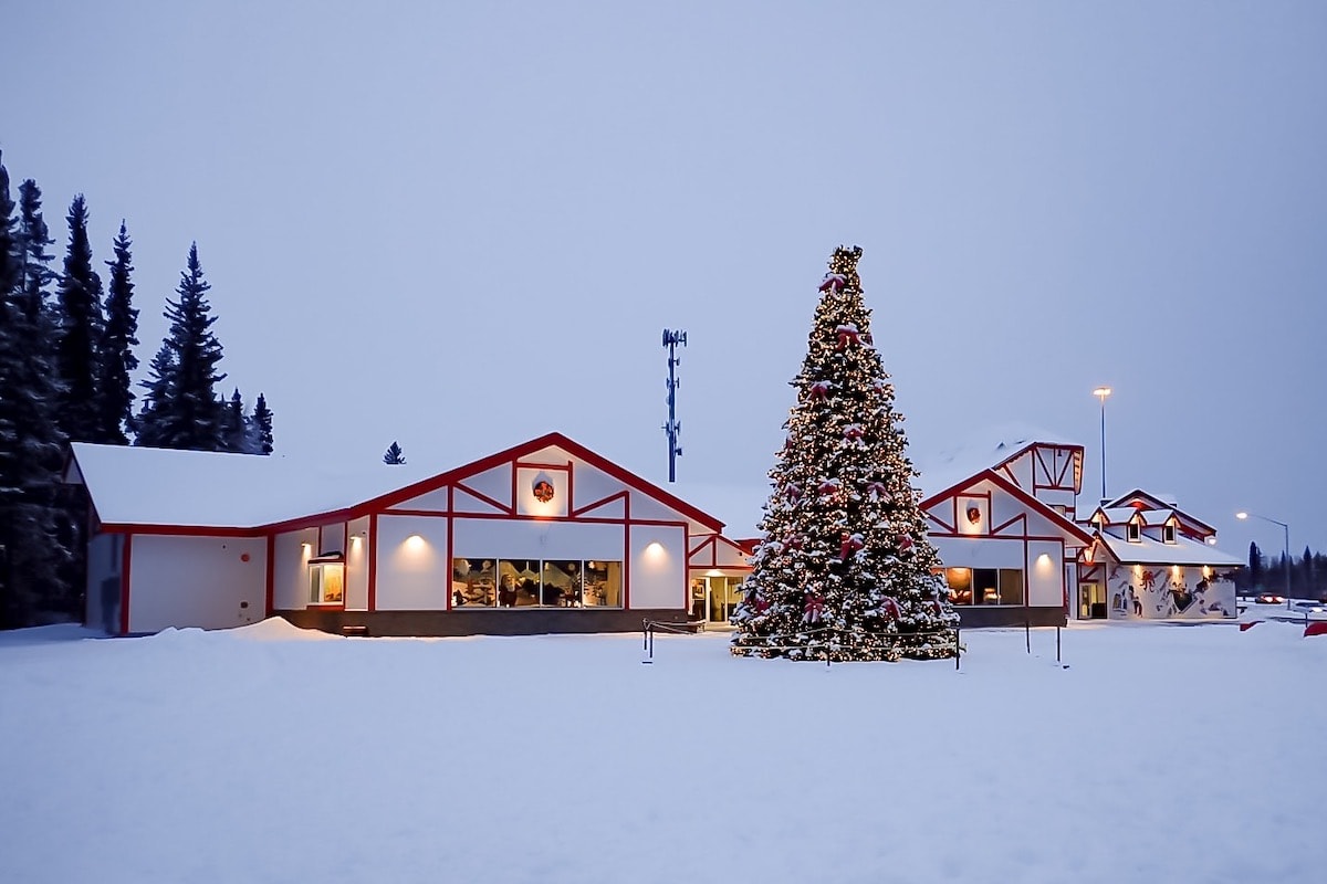 Everything you need to know about the Santa Claus House in Northpole, Alaska and the Running Reindeer Ranch located a few yards away.