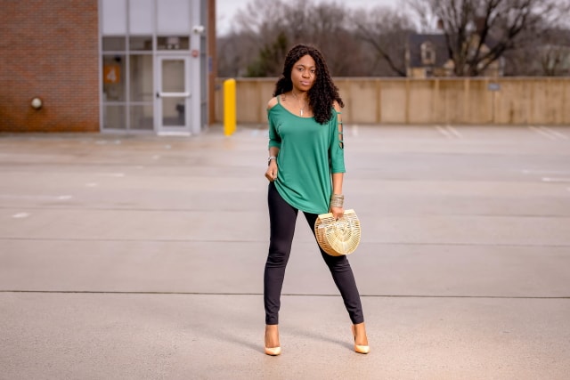 Looking for cute yet practical office outfits women? As a young professional, Louisa shares how to style a casual and stylish business look that’s a hit in price and quality. Her chic cutout blouse is under $16 and that black Betabrand pants is actually a yoga pant! Also included in this look are layered choker necklace, stackable bangles, no-buckle adjustable belt, and trending bamboo handbag. #workwear #officestyle #amazonfashion #amazonfinds