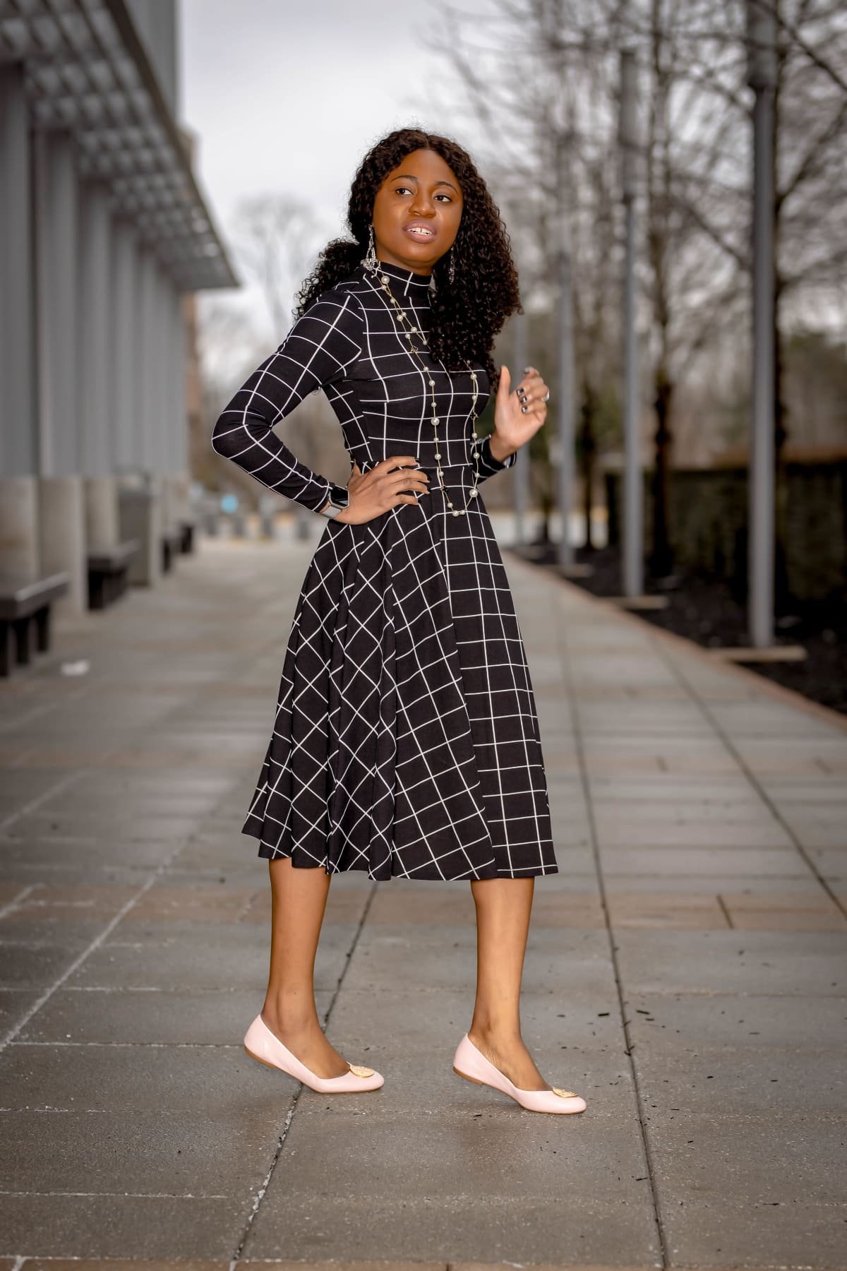 Looking for the cutest knee length A-line dress this summer? You’ll be obsessed with this stylish midi dress. New Jersey blogger, Louisa shows us how to rock this fit and flare summer dress. Paired with super comfortable ballet flats, statement earrings and an infinity clover earrings, summer outfits just got easier! All about dress outfits, college outfits, fashion outfits #alinedress #summeroutfits #summerdresses #workwear