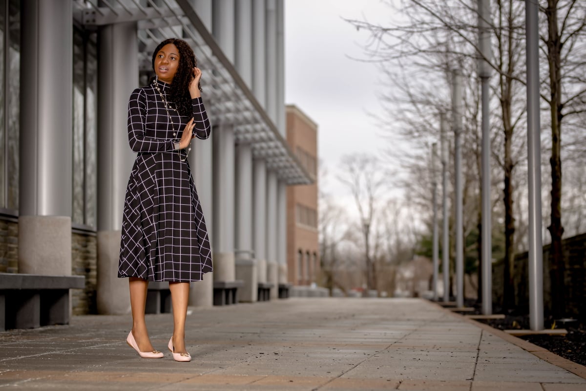 It’s no surprise that this A-line dress is hot on Amazon right now. At a wallet-friendly price under $30, you can rock this plaid dress for a variety of occasions. Think #workwear #collegeoutfits #weddingguestdress #fashionoutfits and more!