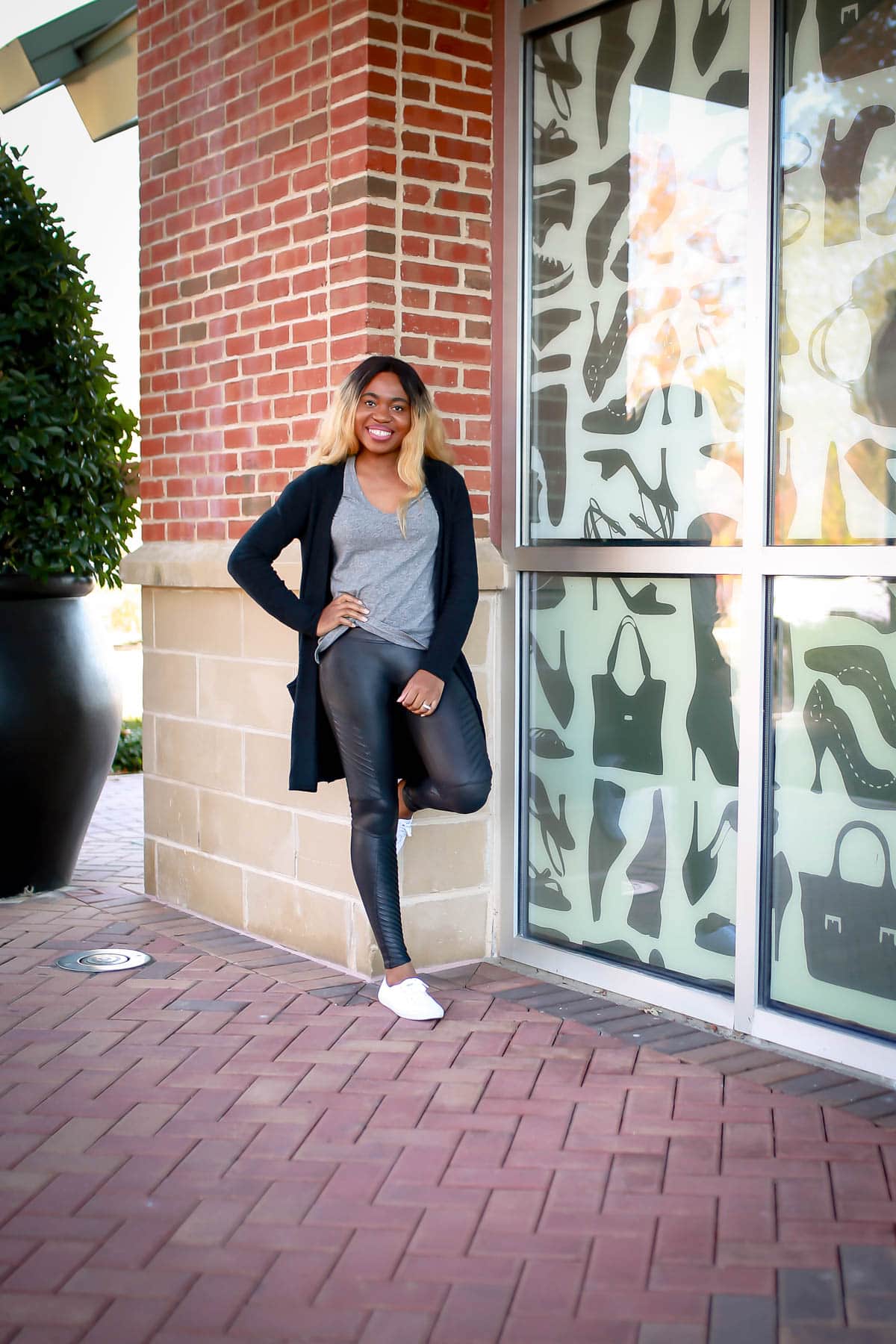 How to wear spanx faux leather leggings | Spanx Faux Leather Leggings are hyped as being a staple in any wardrobe. Even for winter? Sharing my thoughts and experience wearing this Spanx leggings on whether it is truly versatile and worth the hype. Or if it’s a piece of overpriced leggings.