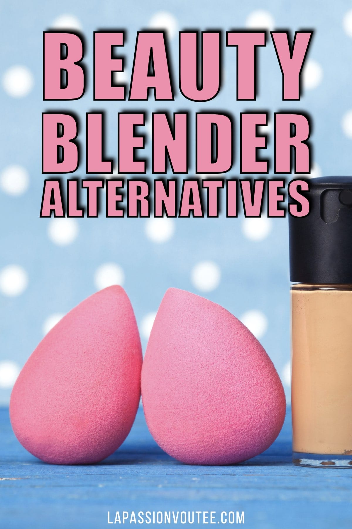 In search of the best beauty blender alternative? Here are the 15 most-wanted makeup sponge applicators for every budget! #beautyblender #makeuptips #amazonfashion #luxurybeauty #makeupsponge