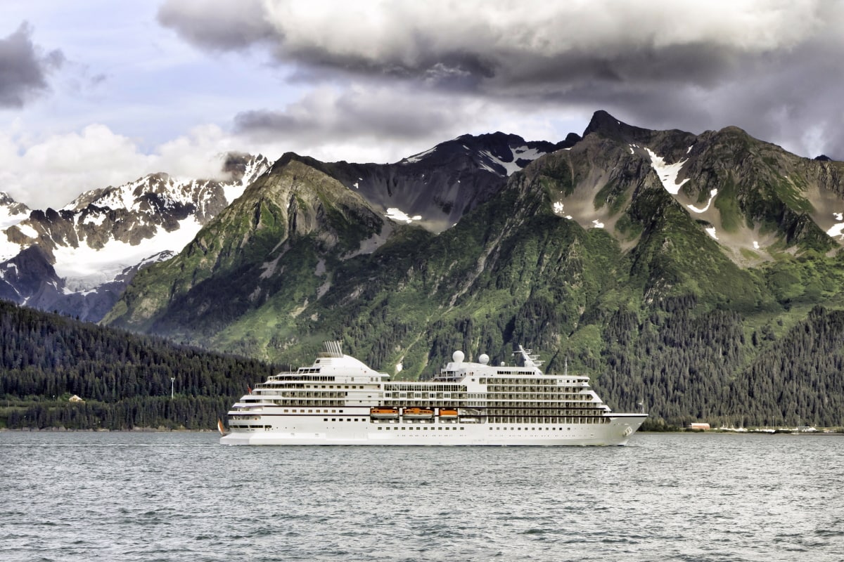 alaska cruises in june 2023