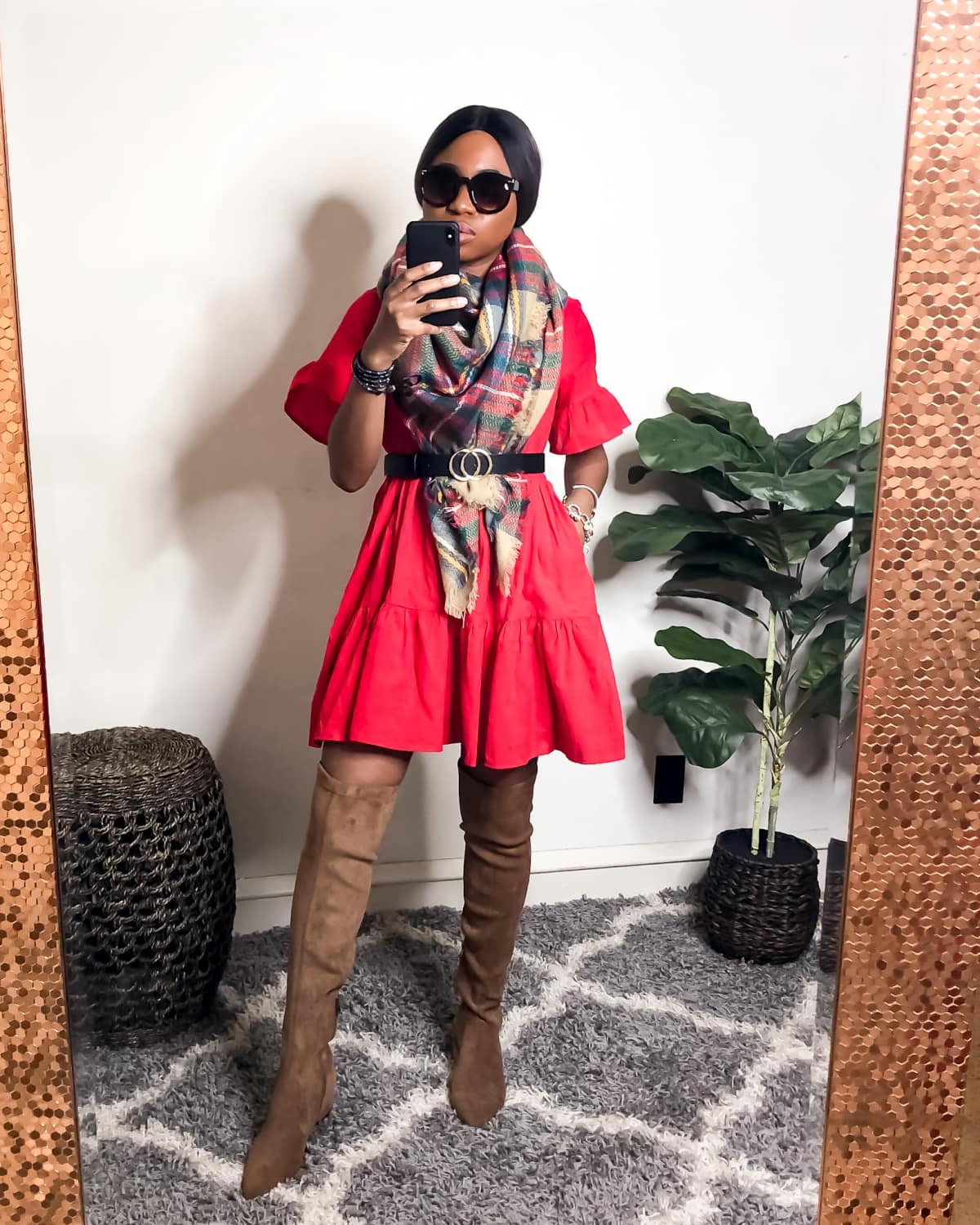 Whether you’re looking for a stylish outfit for work or play, you’ll love this on-trend red dress outfit ideas to take you from work or brunch to date night and more.