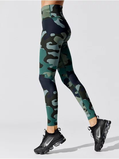 a side view of the carbon38 cameo leggings