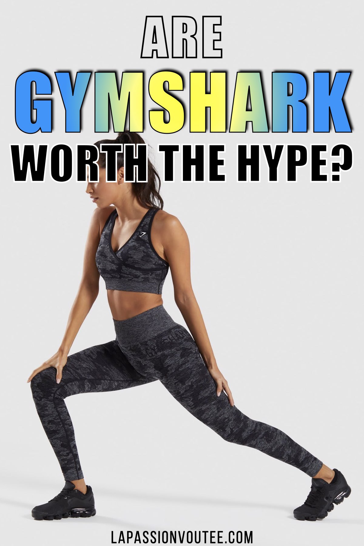 Are Gymshark leggings REALLY all that good? After much research, these are the best of the best Gymshark leggings ever. These athleisure yoga pants have the perfect amount of compression while enhancing the appearance of your bum. Discover the Gymshark Flex leggings, Cameo yoga pants, Fit leggings and many more. #gymsharkwomen #leggings