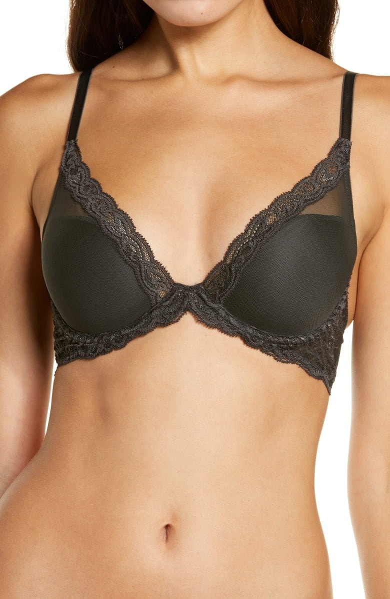 A sexy lingerie Natori bra you can get at the Nordstrom Anniversary sale 2020