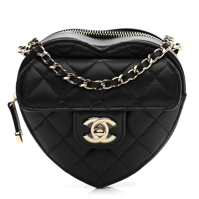 CHANEL CC In Love Heart Clutch