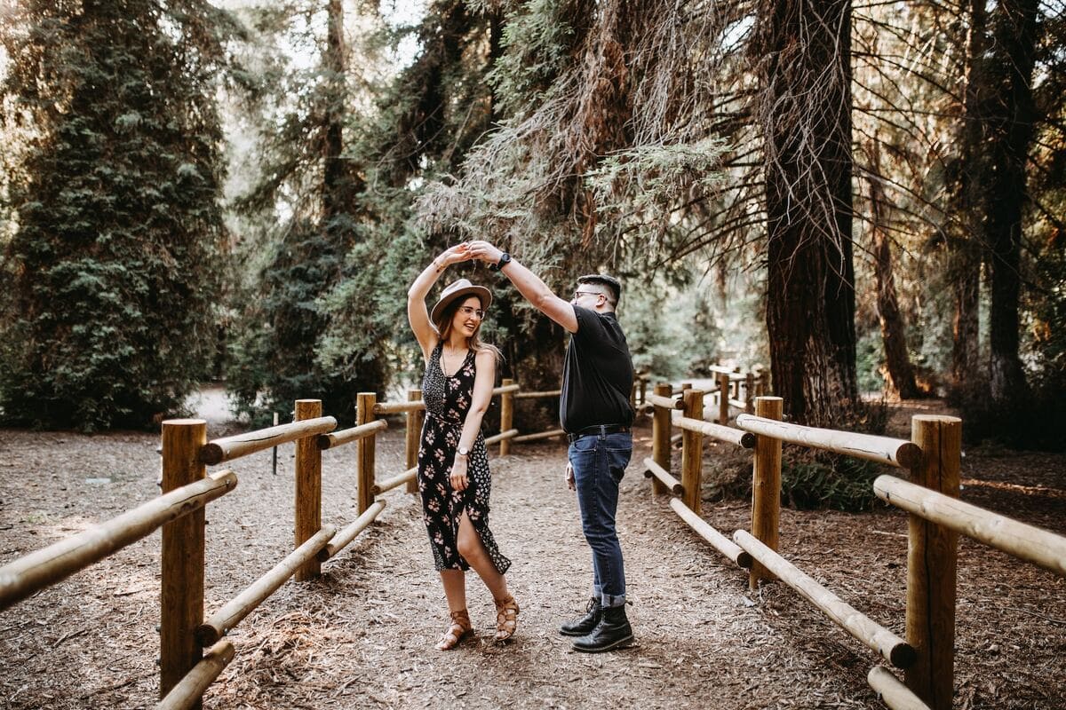 Outfit Ideas for Engagement Photos