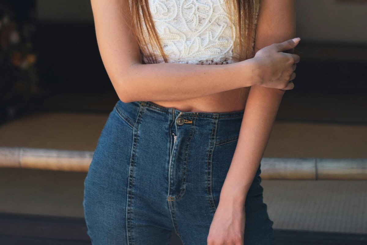 fashion pieces for all body types high waisted jeans