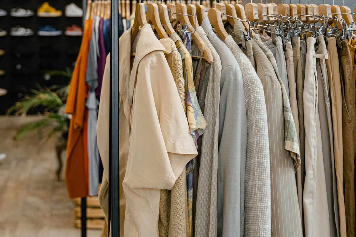 neutral pieces