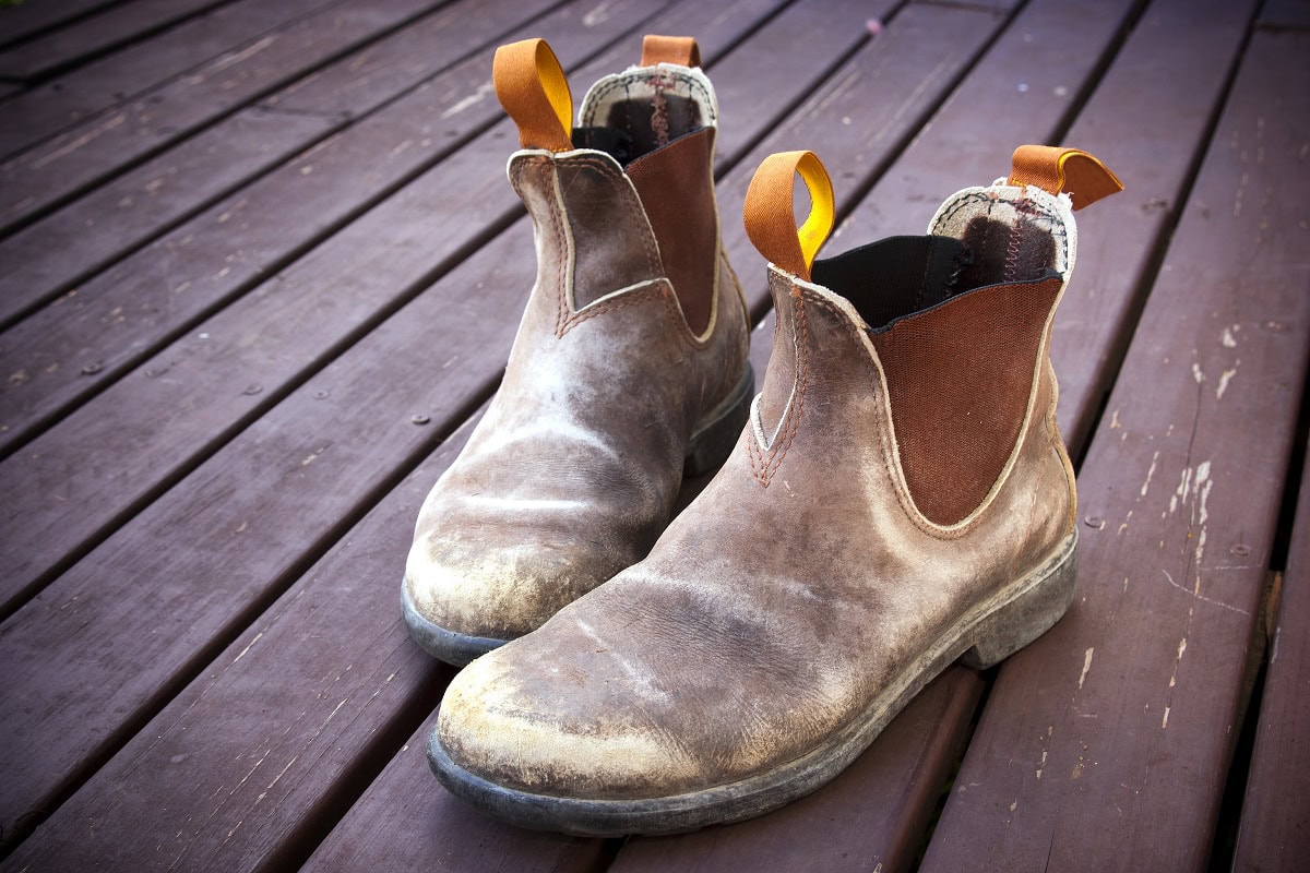 work boots 2024 12 01 21 49 25 utc 1