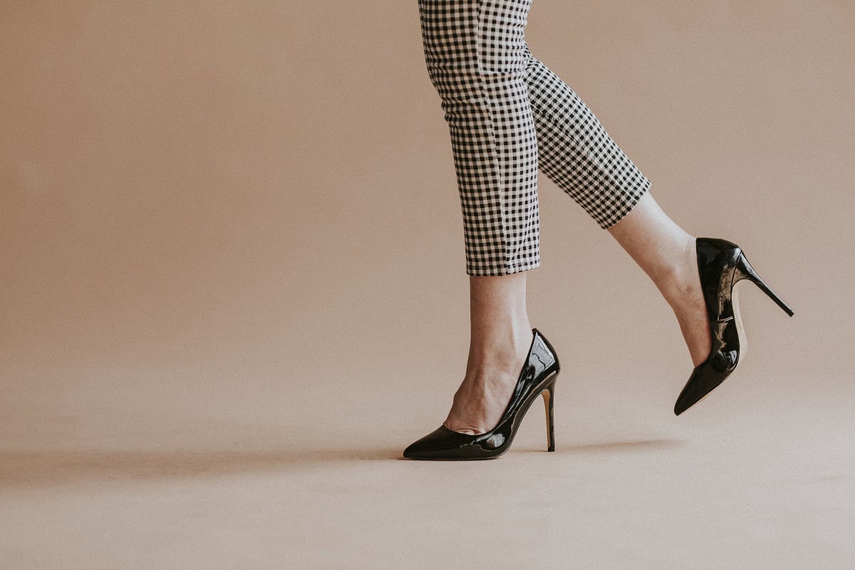 black patent leather heels 2025 02 10 08 38 25 utc