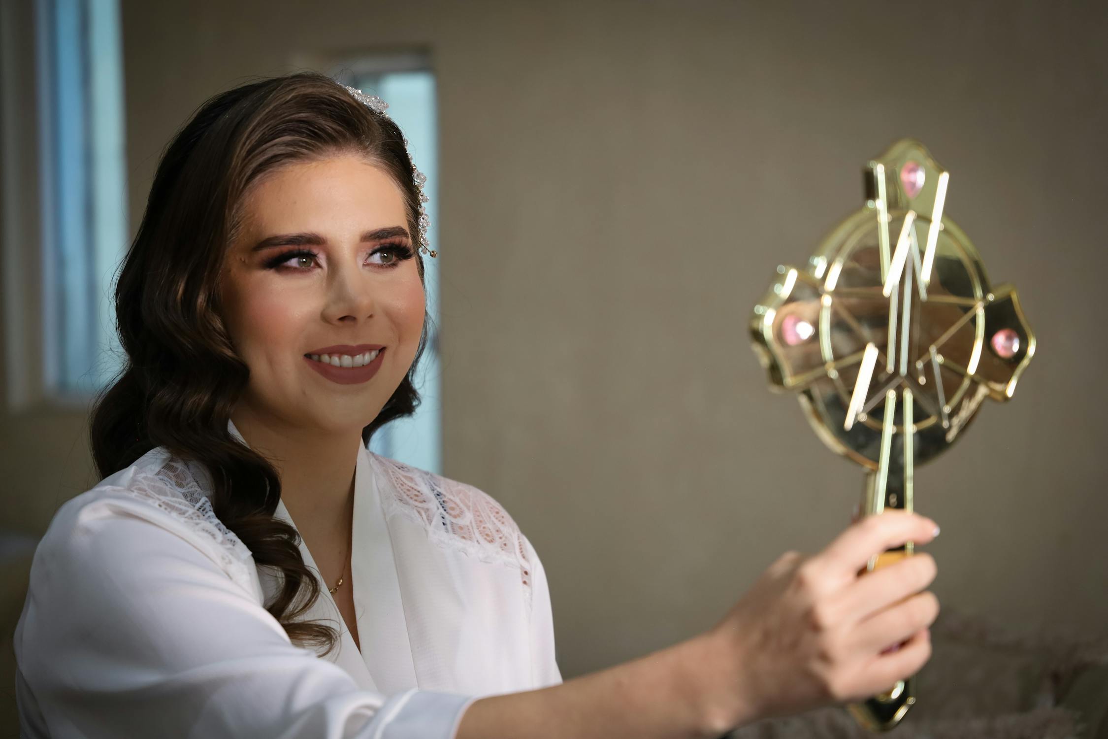 free photo of woman looking at herself in a mirror