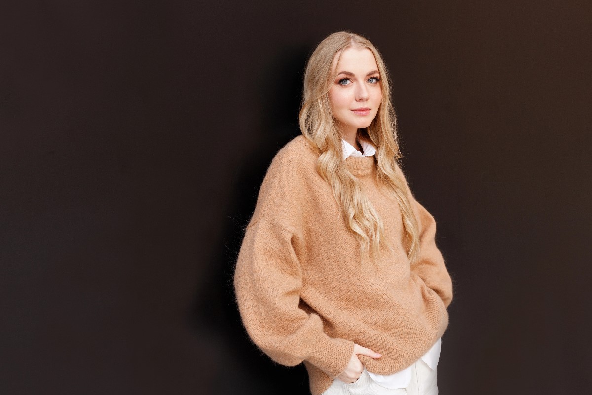 Sweater on shirt