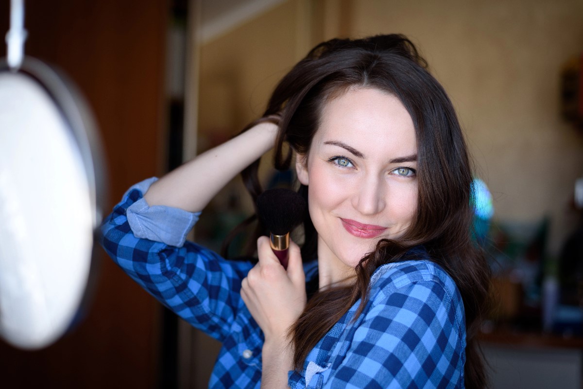 light makeup