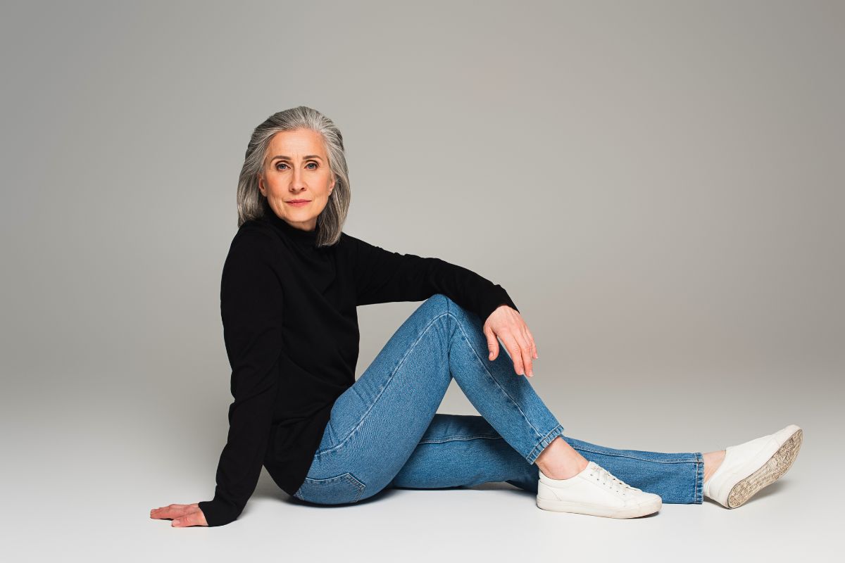 middle aged woman looking at camera while sitting 2024 11 08 23 04 27 utc