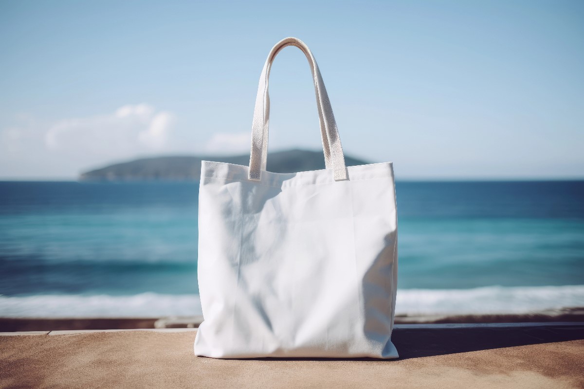travel friendly Tote bag