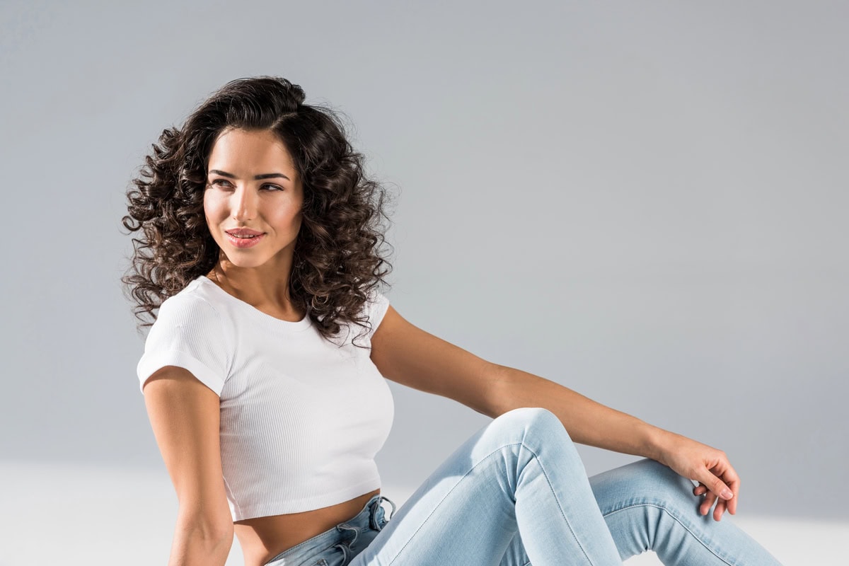 what to wear with black shorts