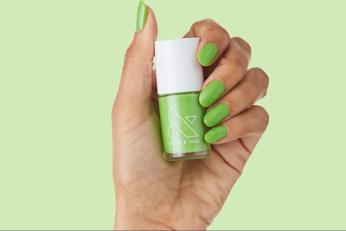 beachnails simple