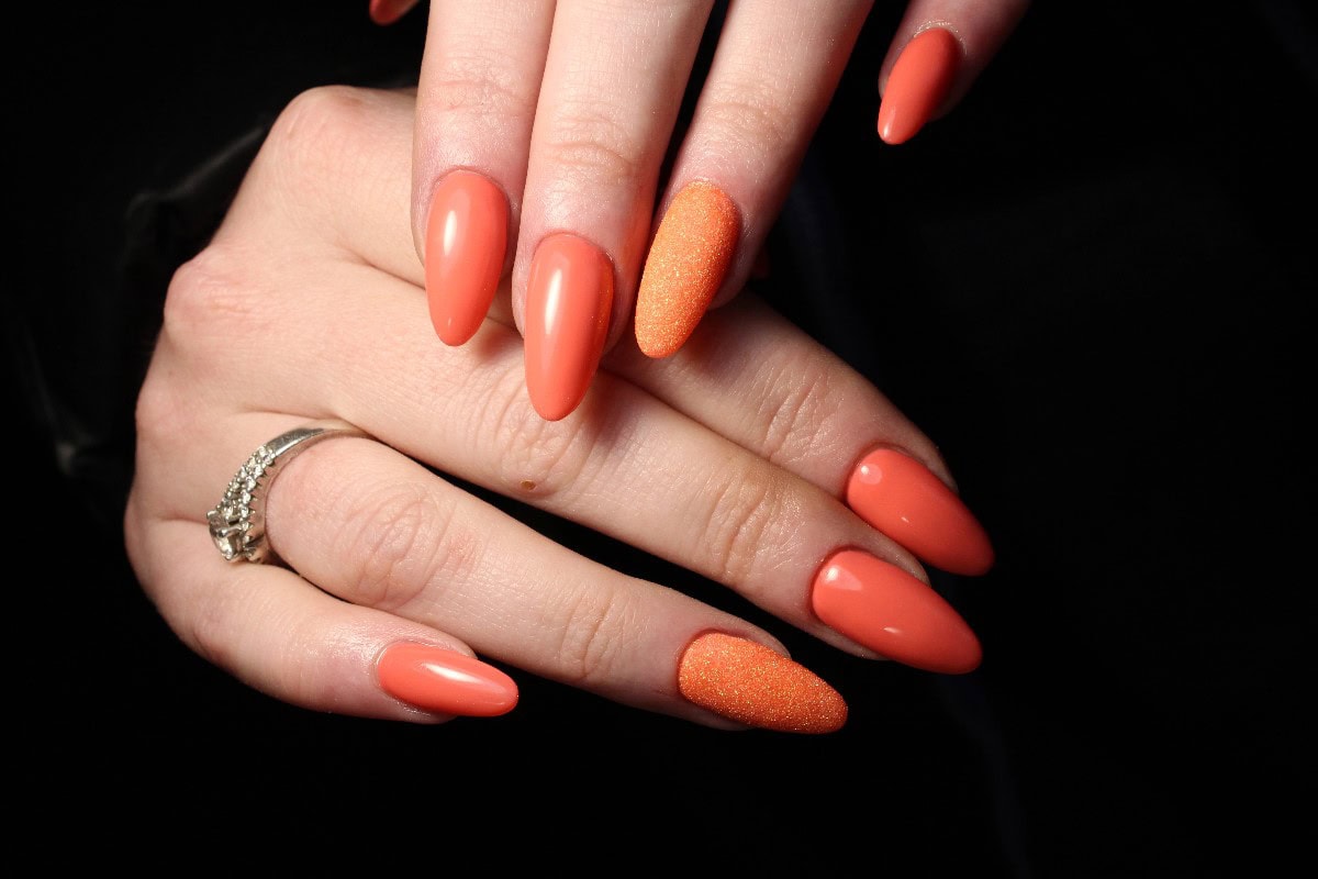 simple summer nails