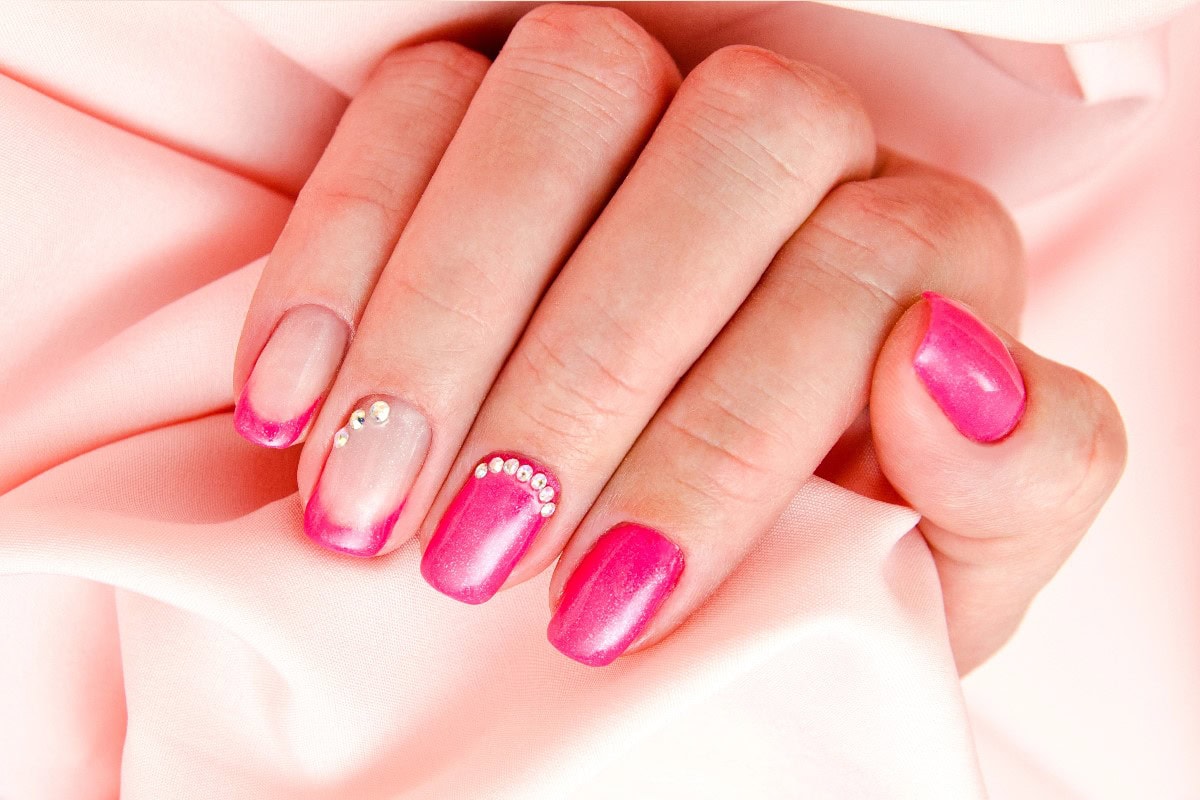 neon nails for vacation