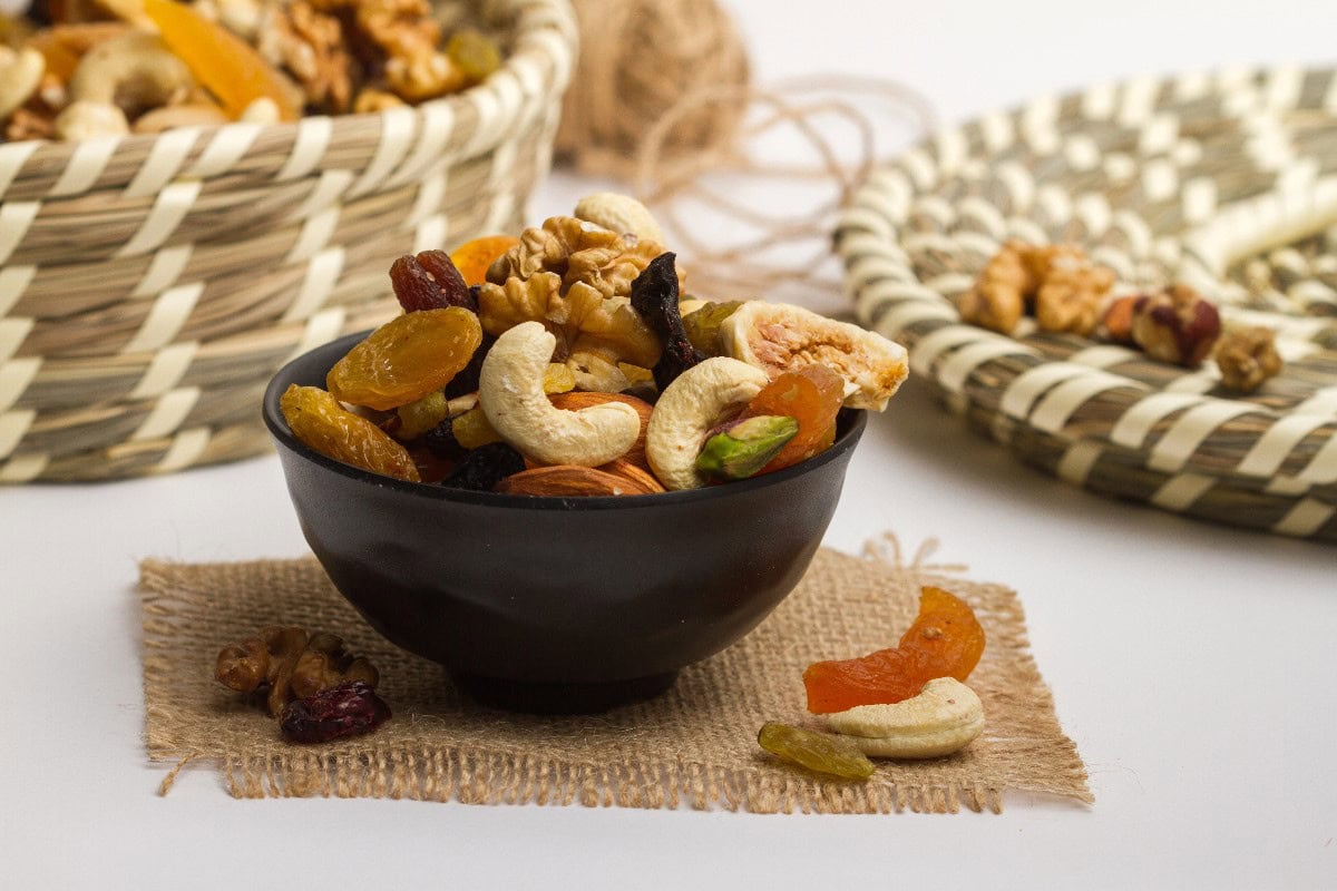 cheap boo basket ideas