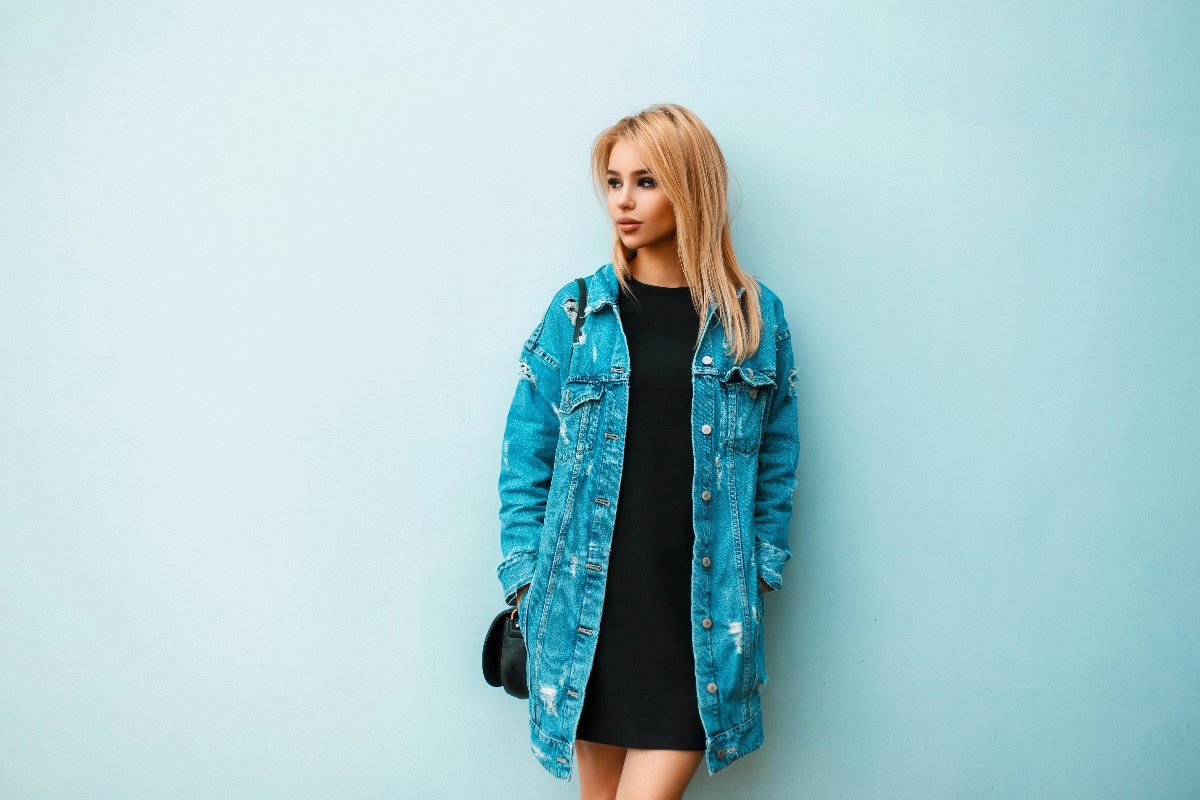 what to wear to a concert at night