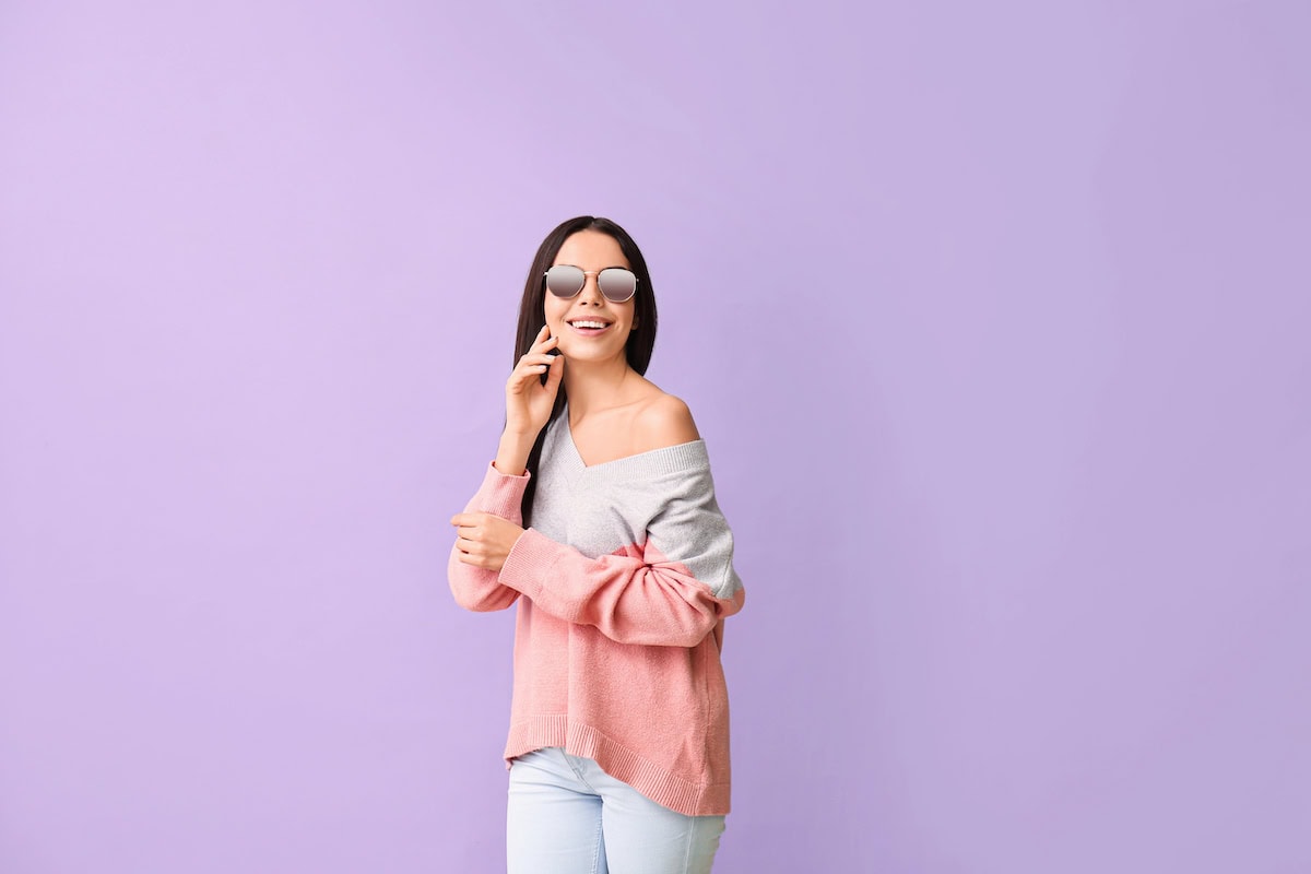 what to wear with grey leggings