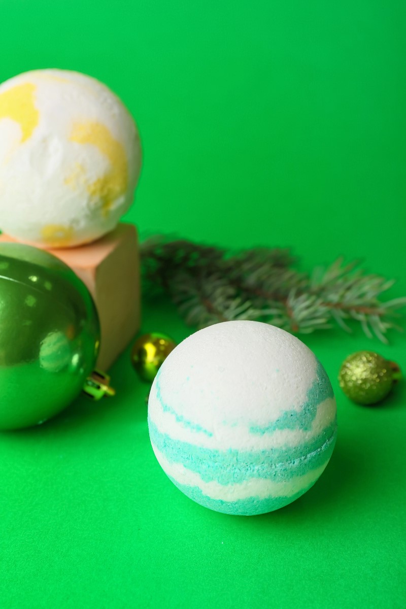 Festive Bath Bombs