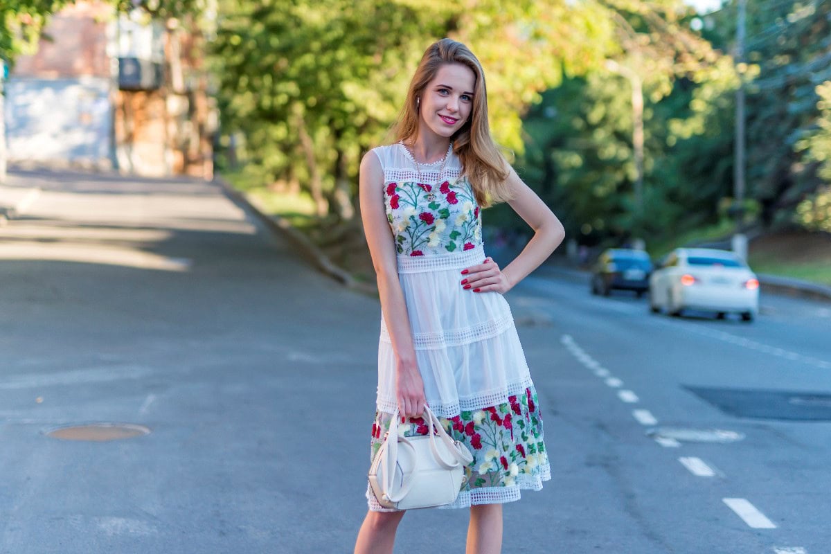 what to wear to a concert at night